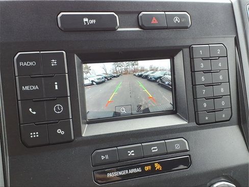 Used 2018 Ford F150 XLT image 6