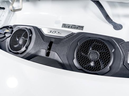 Used 2020 Porsche 911 Carrera S image 19