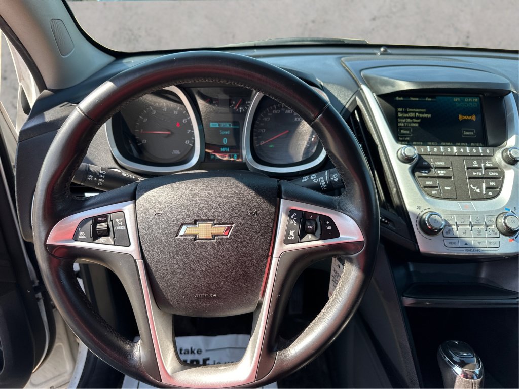 Used 2017 Chevrolet Equinox LT FWD image 26