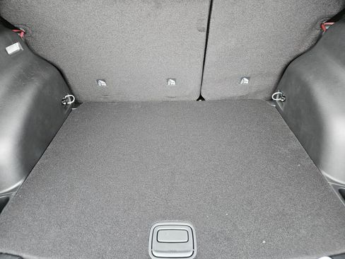 New 2026 Jeep Compass Limited image 30