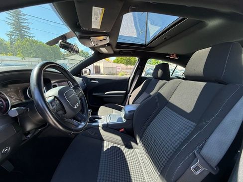 Used 2023 Dodge Charger SXT image 7