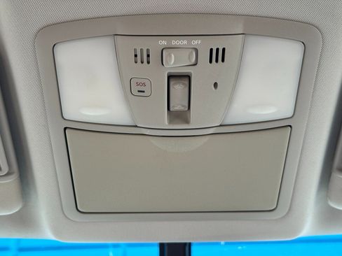 Used 2014 INFINITI QX80 4WD w/ Theater Package image 35
