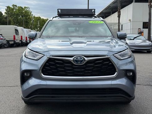 Used 2022 Toyota Highlander Limited AWD/4WD image 18