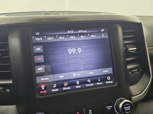 Used 2020 RAM 2500 Laramie image 27