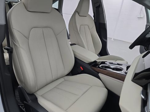 New 2026 Audi A6 Premium Plus image 10