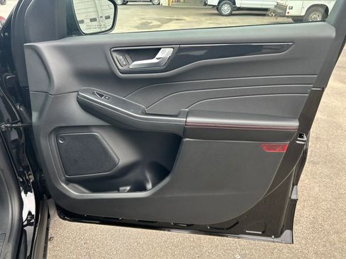 New 2026 Ford Escape ST-Line w/ Tech Pack #1 image 30