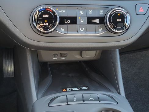 New 2026 Buick Envista Preferred w/ Convenience I Package image 10