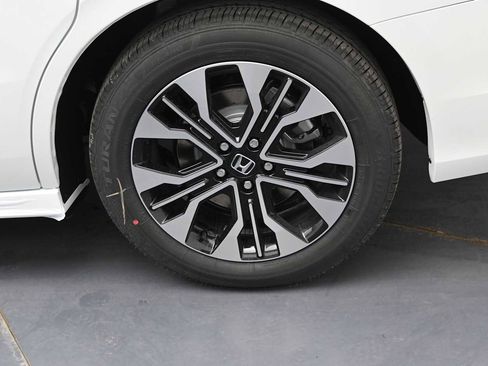 New 2026 Honda Odyssey Elite image 5