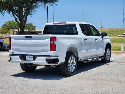 Used 2024 Chevrolet Silverado 1500 Custom RWD image 5