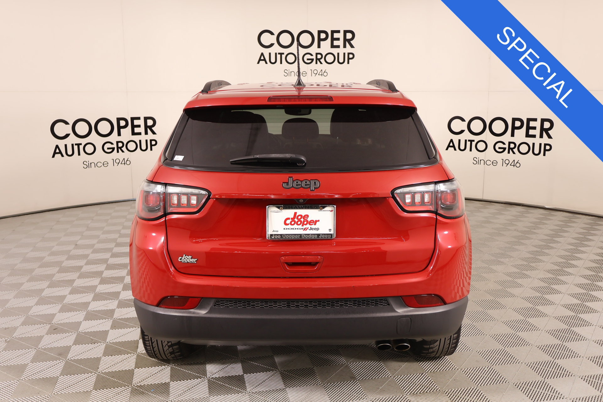 Used 2021 Jeep Compass Latitude FWD image 22