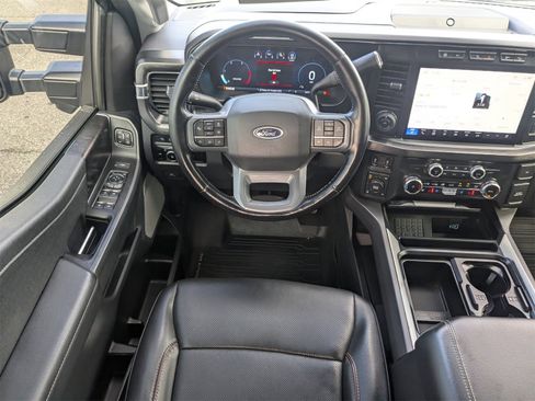 Used 2023 Ford F250 Lariat w/ Lariat Ultimate Package image 17