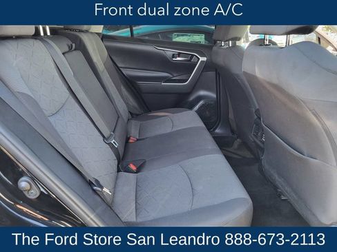 Used 2020 Toyota RAV4 XLE w/ All Weather Liner Package FWD image 13