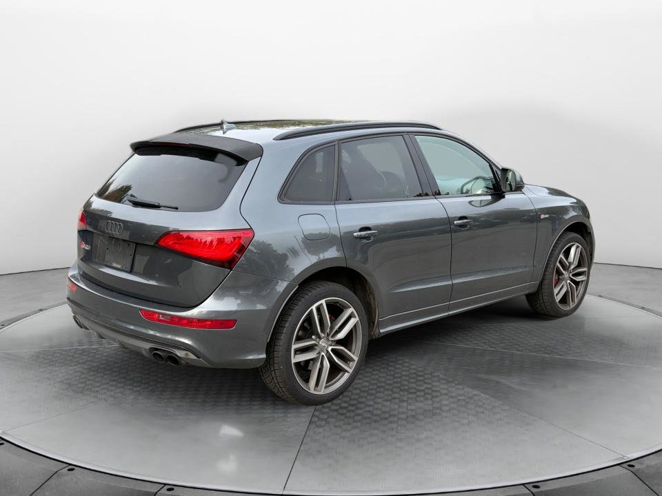 Used 2016 Audi SQ5 Premium Plus w/ Technology Package AWD/4WD image 7