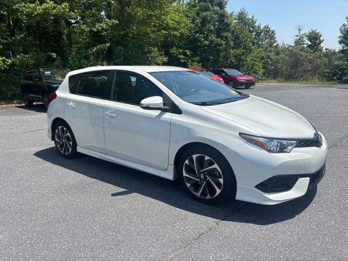 Used 2016 Scion iM FWD image 8