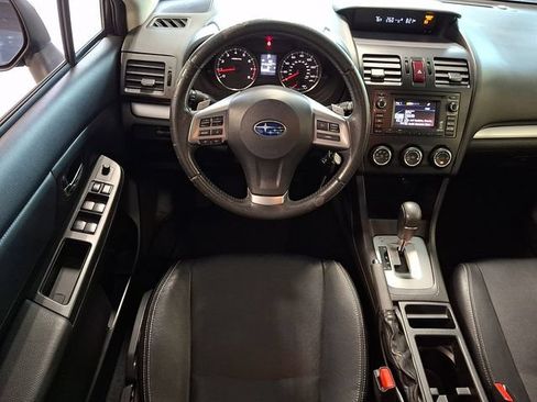 Used 2014 Subaru Crosstrek 2.0i Limited w/ Popular Package #1 AWD/4WD image 10