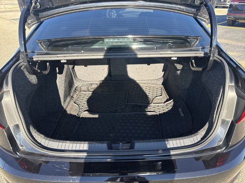 Used 2021 Volkswagen Jetta R-Line image 8