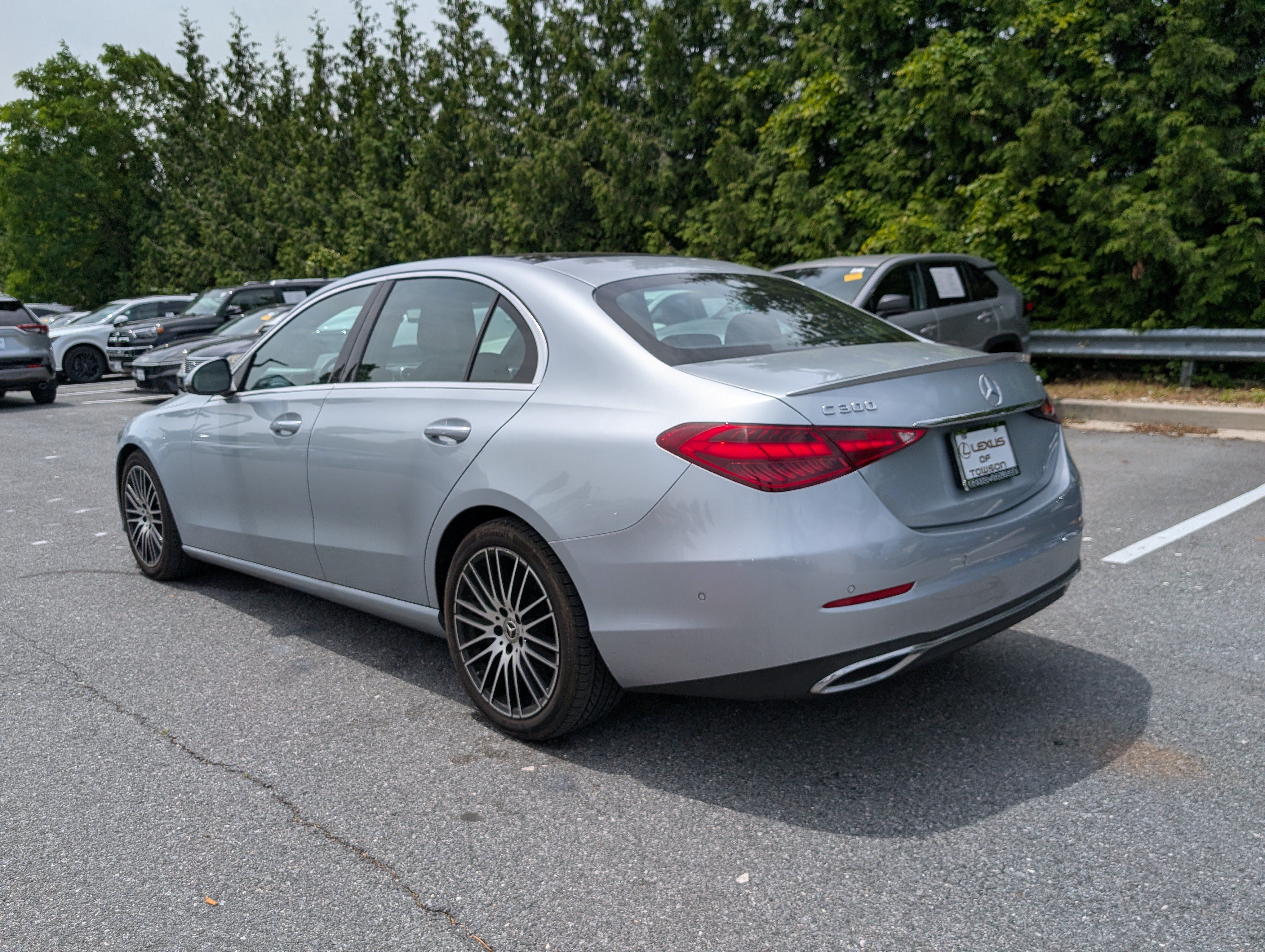 Used 2023 Mercedes-Benz C 300 4MATIC Sedan image 5