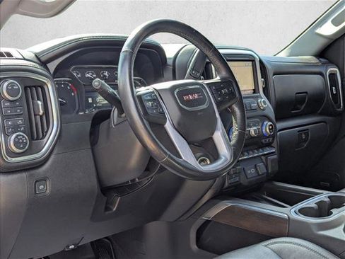 Used 2020 GMC Sierra 1500 SLT w/ SLT Premium Plus Package AWD/4WD image 9