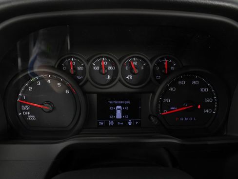 New 2026 Chevrolet Silverado 1500 Custom Trail Boss w/ Dark Appearance Package AWD/4WD image 11