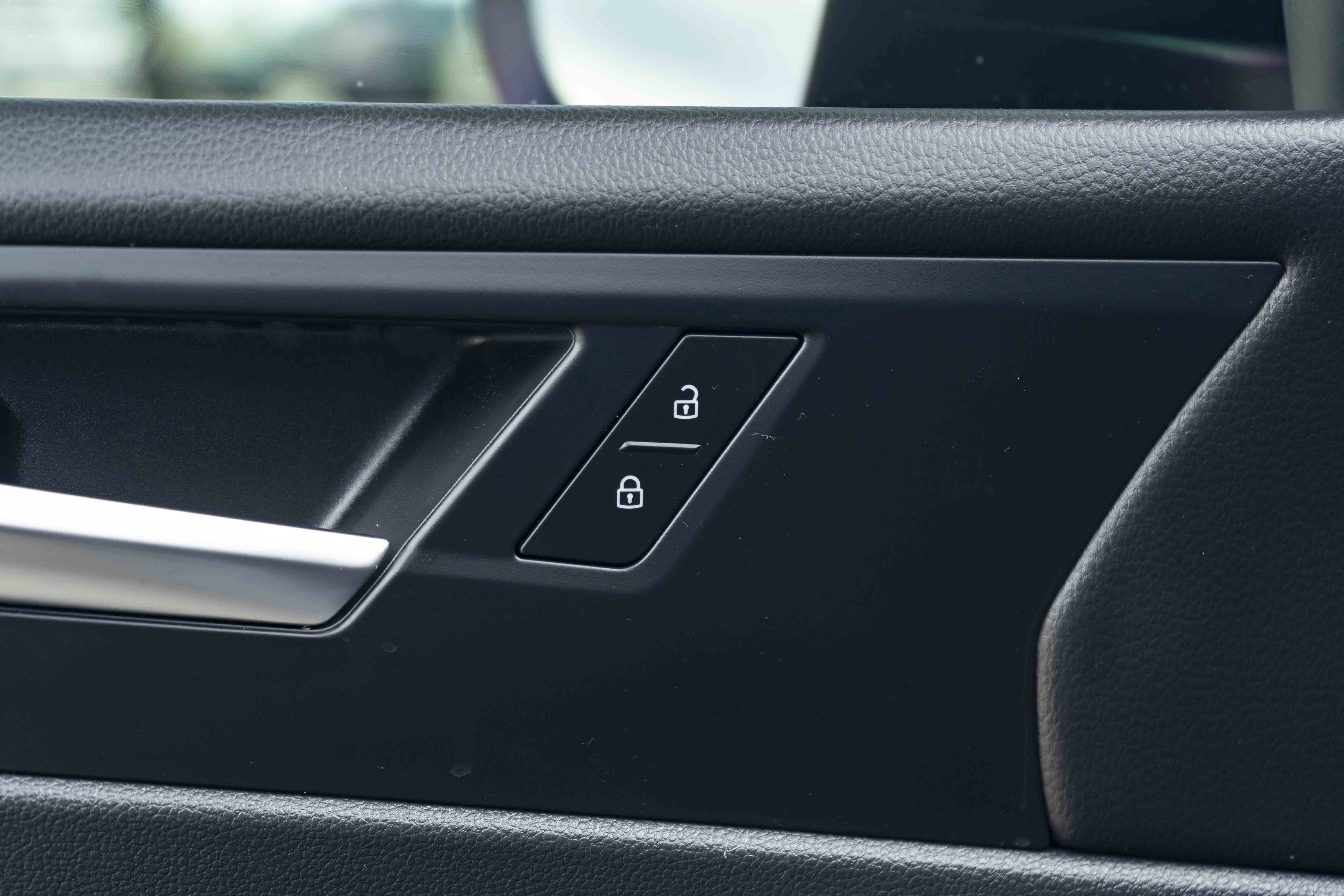 Certified 2026 Volkswagen Jetta Sport FWD image 35