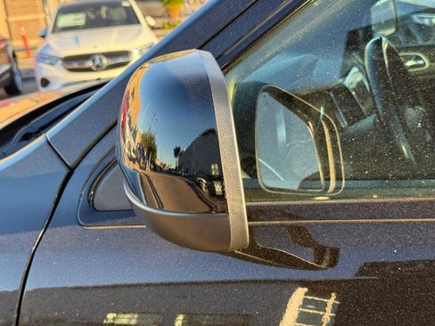 Used 2020 Jeep Grand Cherokee Altitude image 11