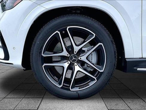 New 2026 Mercedes-Benz GLE 53 AMG 4MATIC Coupe image 15