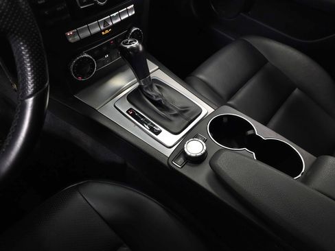 Used 2013 Mercedes-Benz C 300 4MATIC Sedan image 21
