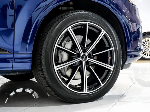 Used 2023 Audi Q7 3.0T Premium Plus image 48