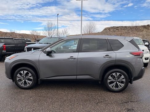 Certified 2023 Nissan Rogue SV image 2