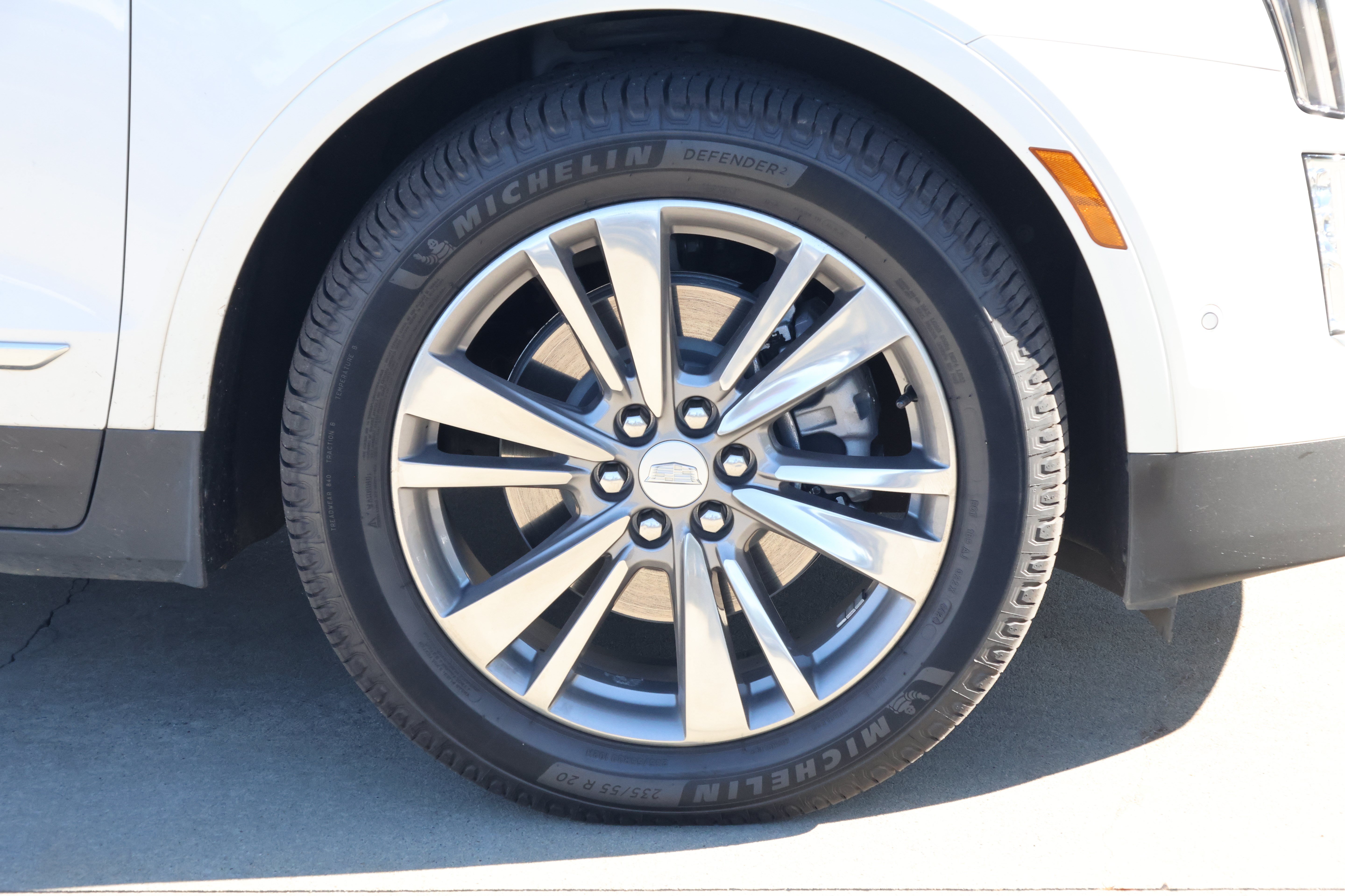 Used 2021 Cadillac XT5 Premium Luxury w/ Platinum Package FWD image 11