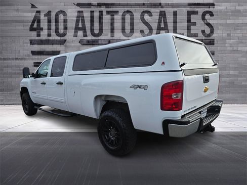 Used 2014 Chevrolet Silverado 2500 LT AWD/4WD image 8
