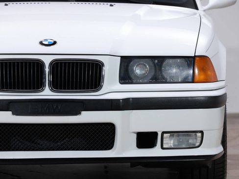 Used 1996 BMW M3 Coupe image 8