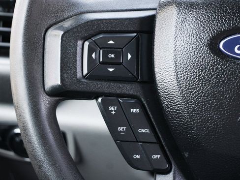 Used 2018 Ford F550 2WD Regular Cab Super Duty image 30