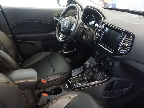Used 2019 Jeep Compass Limited w/ Safety & Security Group AWD/4WD image 27