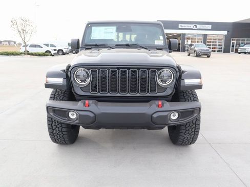 New 2026 Jeep Gladiator Rubicon w/ Steel Power Dome Hood Package image 9