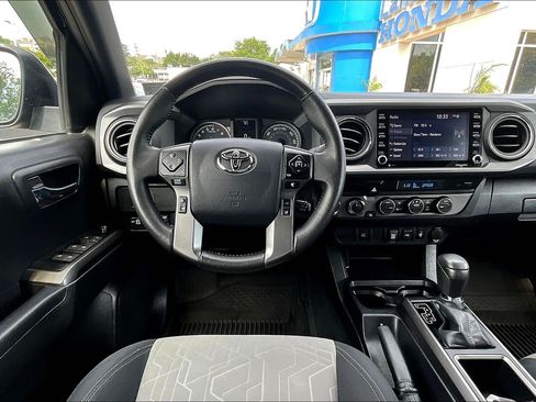 Used 2023 Toyota Tacoma TRD Sport AWD/4WD image 5