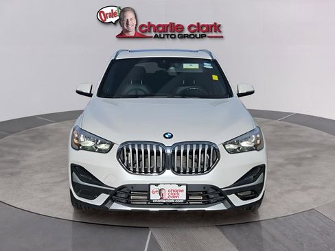 Used 2022 BMW X1 xDrive28i w/ Convenience Package AWD/4WD image 10