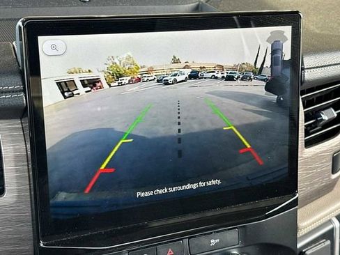 Used 2024 Ford Expedition Max Limited image 19