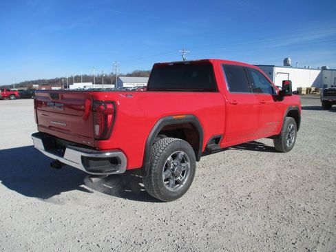 New 2026 GMC Sierra 2500 SLE w/ SLE Value Package; image 5