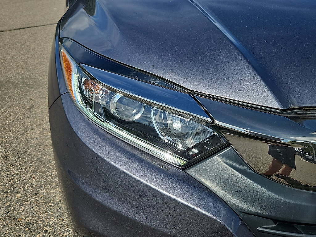 Used 2021 Honda HR-V EX-L image 11
