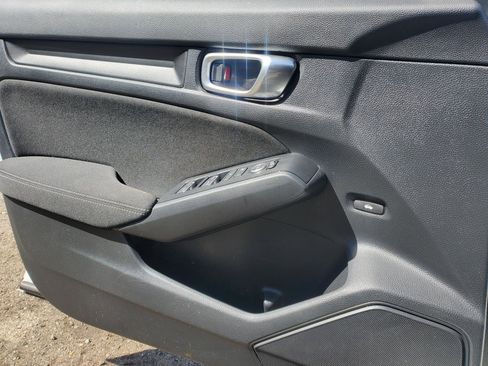 Used 2023 Honda Civic Sport image 29