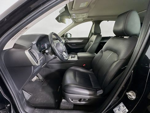 Used 2024 MAZDA CX-90 3.3 Turbo w/ Premium Package image 13