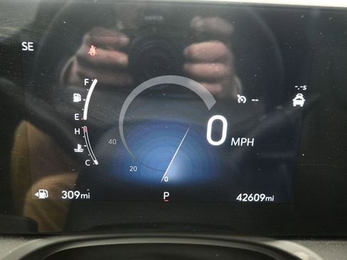 Used 2025 Buick Encore GX Preferred image 11