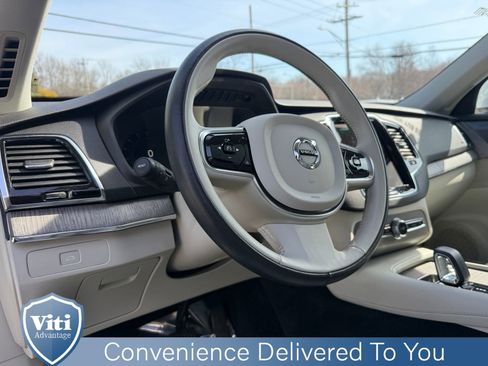 Certified 2023 Volvo XC90 B6 Plus w/ Protection Package Premier AWD/4WD image 17