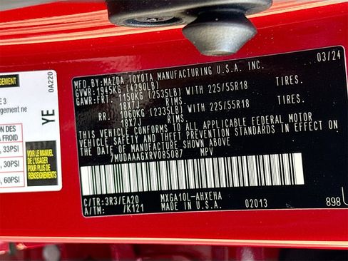 Used 2024 Toyota Corolla Cross XLE image 34