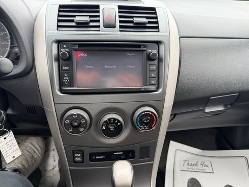 Used 2013 Toyota Corolla S Special Edition image 12