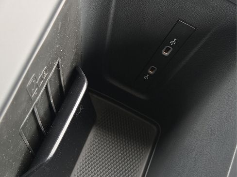 Certified 2026 Volkswagen Tiguan S FWD image 20