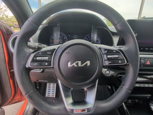 Used 2023 Kia Forte GT-Line w/ GT-Line Premium Package FWD image 14