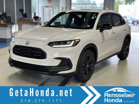 New 2026 Honda HR-V LX image 1