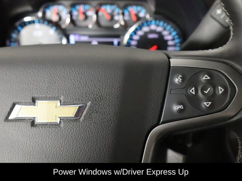 Used 2018 Chevrolet Silverado 1500 LT RWD image 10